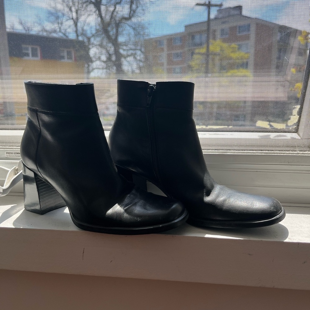 Elegant Black Booties Genuine Leather